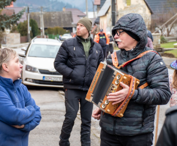 Aktuality / Fašiangová slávnosť v našej obci - 14.2.2026 - video