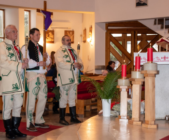 Aktuality / Pozrite si fotky z Kvetnej nedele - foto