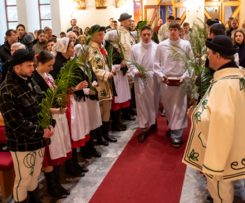 Aktuality / Pozrite si fotky z Kvetnej nedele - foto