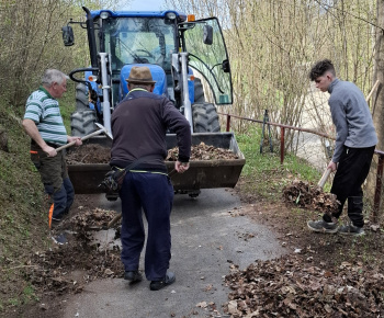 Aktuality / Členovia miestneho spolku SČK v piatok 24.4.2025 brigádovali - foto