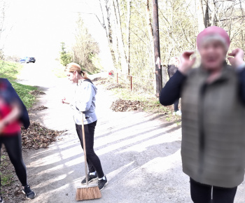 Aktuality / Členovia miestneho spolku SČK v piatok 24.4.2025 brigádovali - foto
