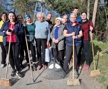 Aktuality / Členovia miestneho spolku SČK v piatok 24.4.2025 brigádovali - foto