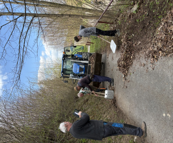Aktuality / Členovia miestneho spolku SČK v piatok 24.4.2025 brigádovali - foto