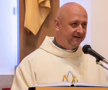 Aktuality / Pozrite si fotky z odpustovej slávnosti Panny Márie pomocnice kresťanov - foto