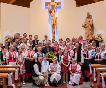 Aktuality / Pozrite si fotky z odpustovej slávnosti Panny Márie pomocnice kresťanov - foto