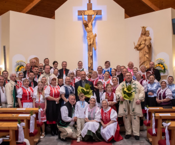 Aktuality / Pozrite si fotky z odpustovej slávnosti Panny Márie pomocnice kresťanov - foto