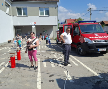 Aktuality / Medzinárodný deň detí v našej materskej škole Zvedavá Lienka - video
