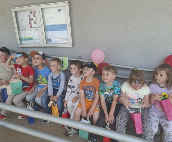 Aktuality / Medzinárodný deň detí v našej materskej škole Zvedavá Lienka - video
