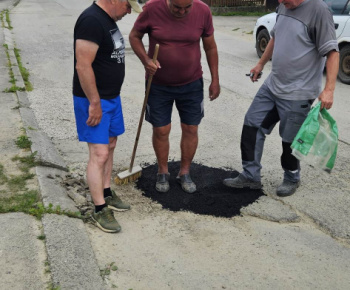Oprava výtlkov na miestnej komunikácii