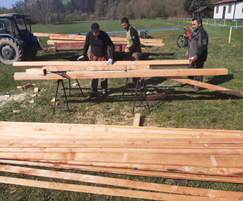 Rekonštrukcia strechy šatní na futbalovom ihrisku