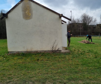 Rekonštrukcia strechy šatní na futbalovom ihrisku