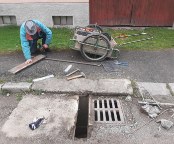 Foto - oprava šachty na dažďovú vodu