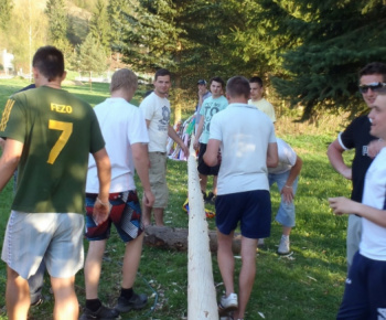 Ako stavali máj naši mládenci 