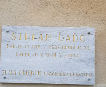 Renovácia pamätnej tabule Štefana Ďaďu