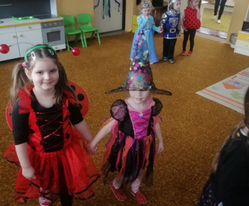 Detský karneval v materskej škole Zvedavá Lienka