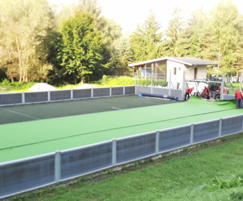Výmena trávnika na umelom futbalovom miniihrisku