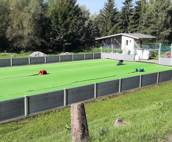 Výmena trávnika na umelom futbalovom miniihrisku