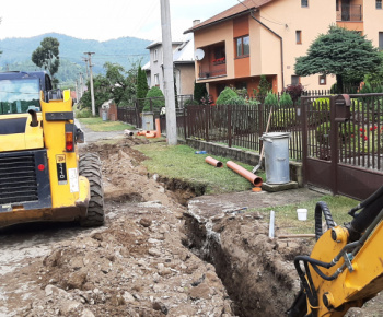 Rozšírenie splaškovej kanalizácie - dolný koniec obce jún 2021