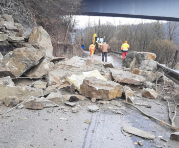 Zosuv skál Skalka-Bziny 13.03.2021
