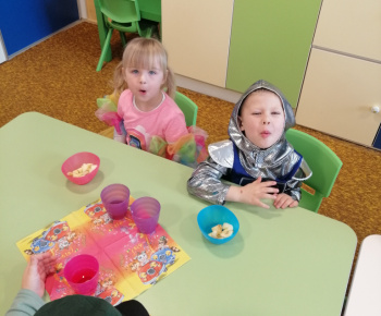 Deti v materskej škole mali karneval 12.02.2021