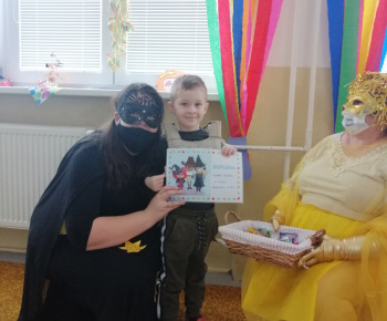 Deti v materskej škole mali karneval 12.02.2021