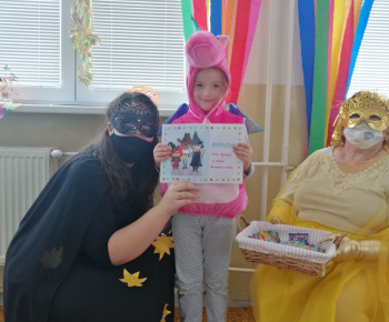 Deti v materskej škole mali karneval 12.02.2021