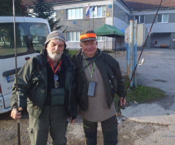Herec Ivan Vojtek na rybačke v našej obci