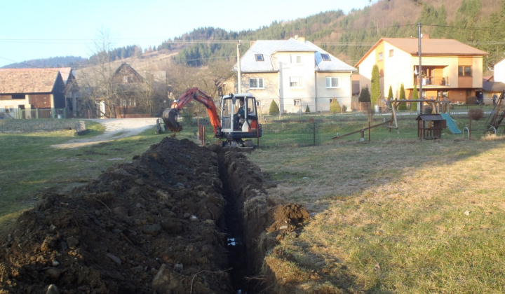 Oprava  potrubia na detskom ihrisku v parku 4/2018