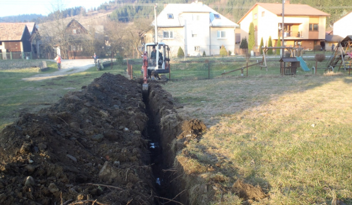 Oprava  potrubia na detskom ihrisku v parku 4/2018