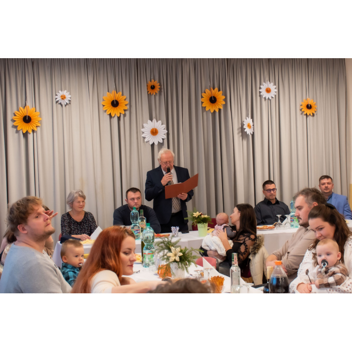 Privítanie novonarodených detí do života