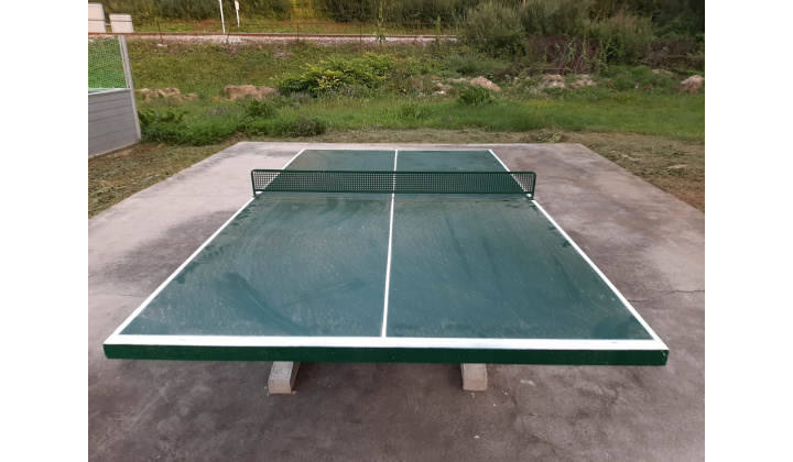 Vážení občania, mládež a deti -  príďte si zahrať do parku stolný tenis